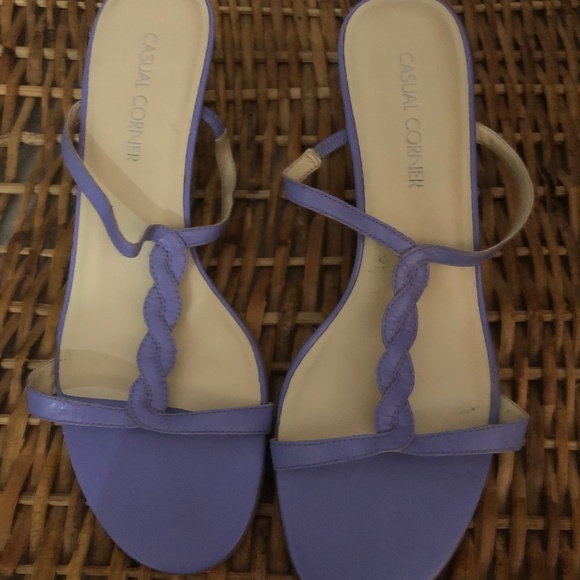 Casual Corner Heels - Picture 1 of 3